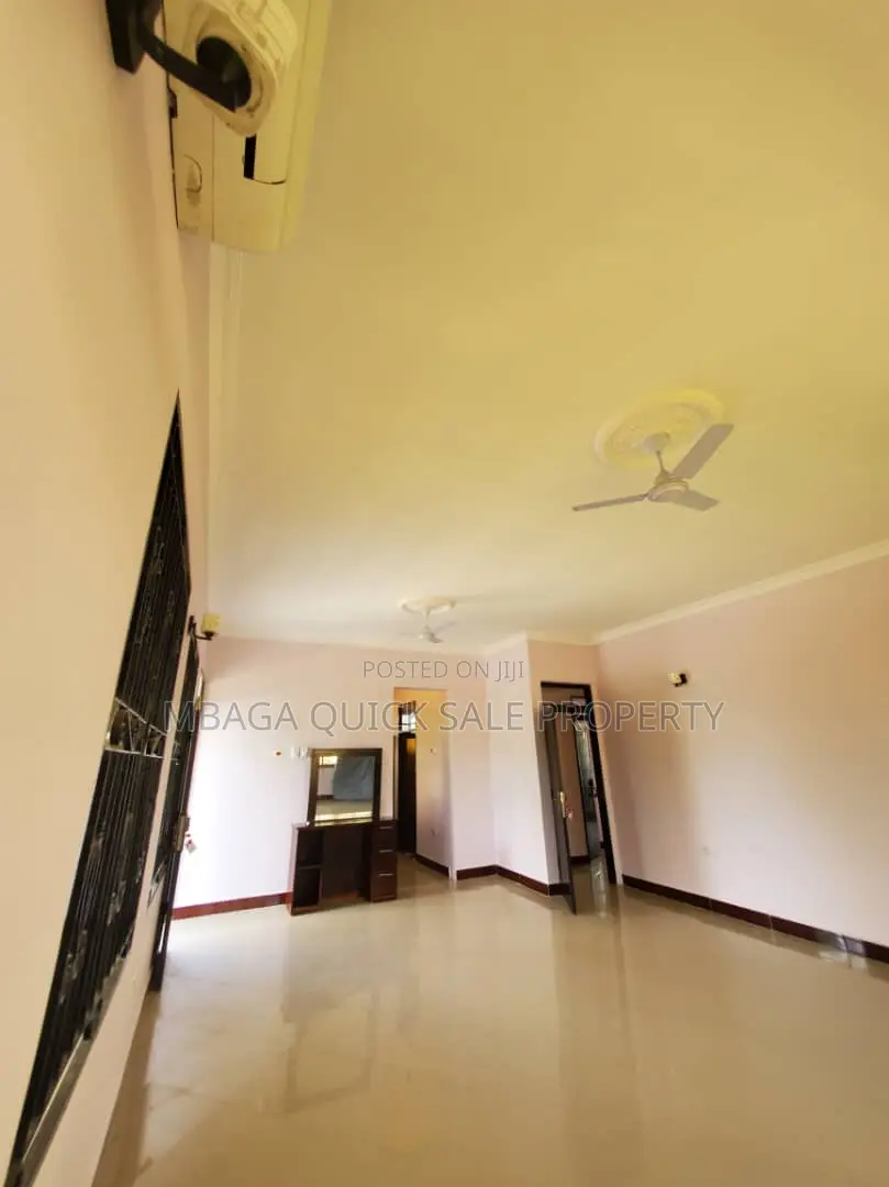 4bdrm House in Ununio, Bunju for rent