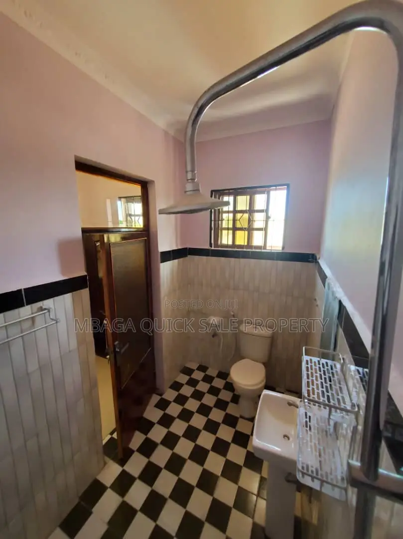 4bdrm House in Ununio, Bunju for rent