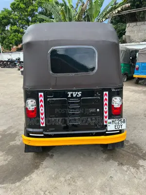 New TVS King Cargo 2023 Black