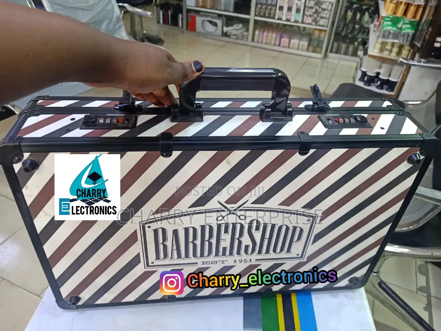 Best Material Portable SALOON EQUIPMENTS Bag / Box