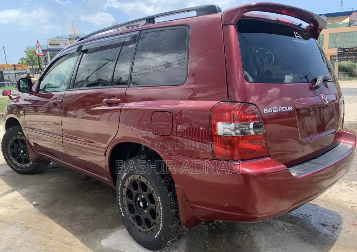 Toyota Kluger 2004 Red