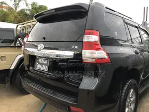 Toyota Land Cruiser Prado 2015 Black