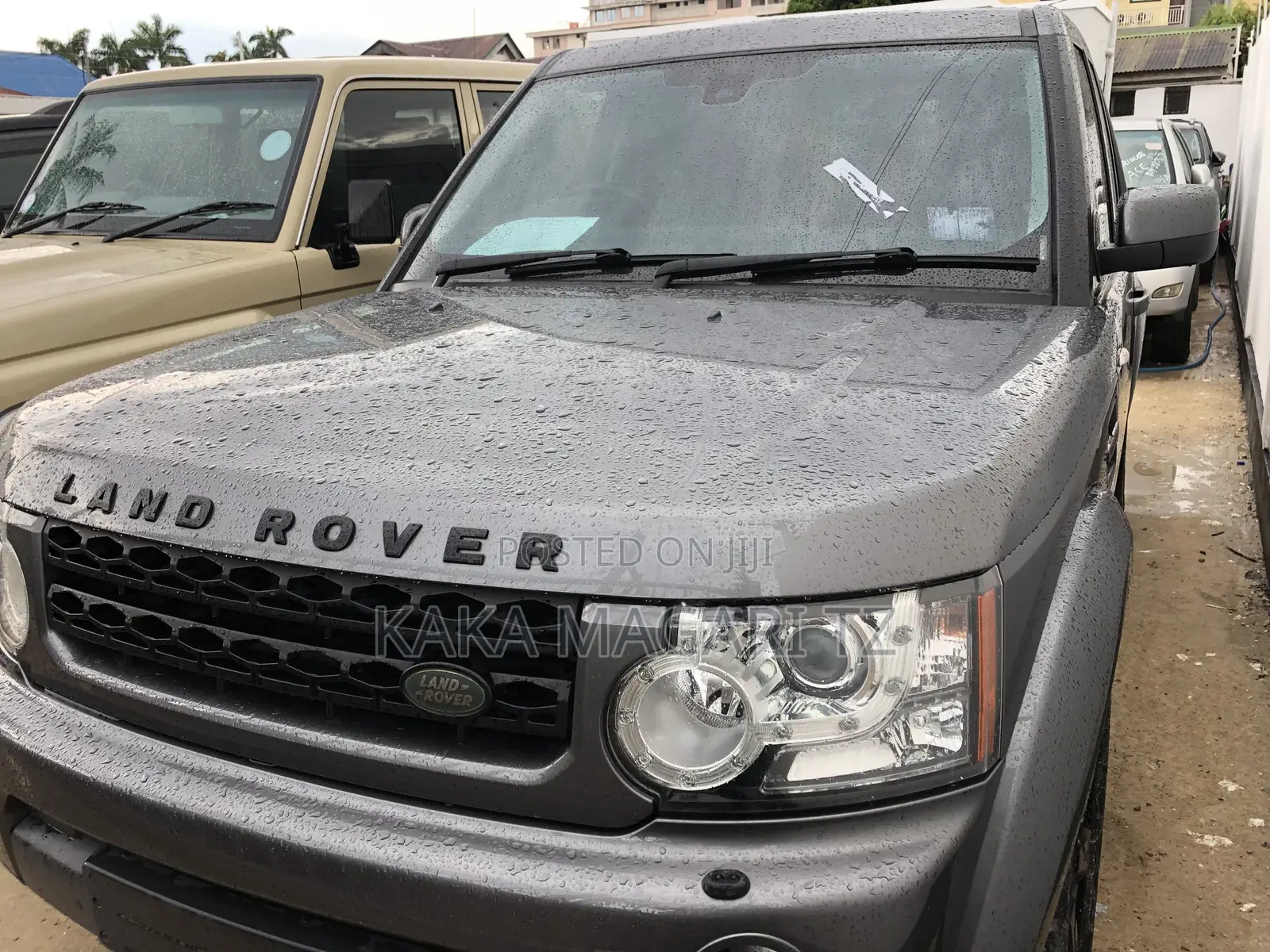 Land Rover Discovery 2013 Gray