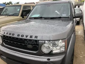 Land Rover Discovery 2013 Gray