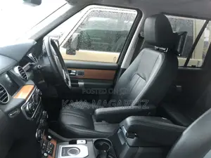 Land Rover Discovery 2013 Gray