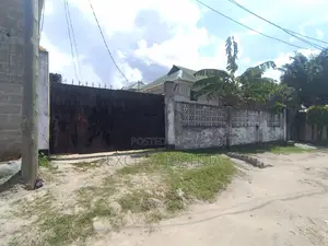 5bdrm House in Excela Jushua, Kijitonyama for sale