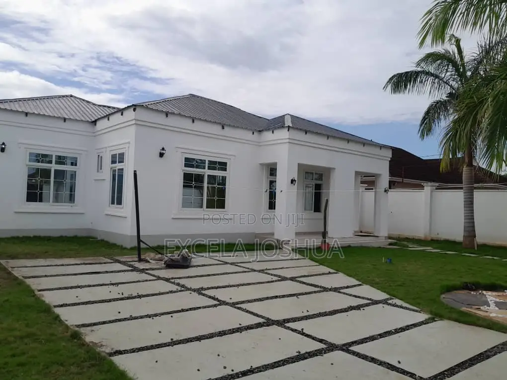3bdrm House in Excela Joshua, Mbweni for sale