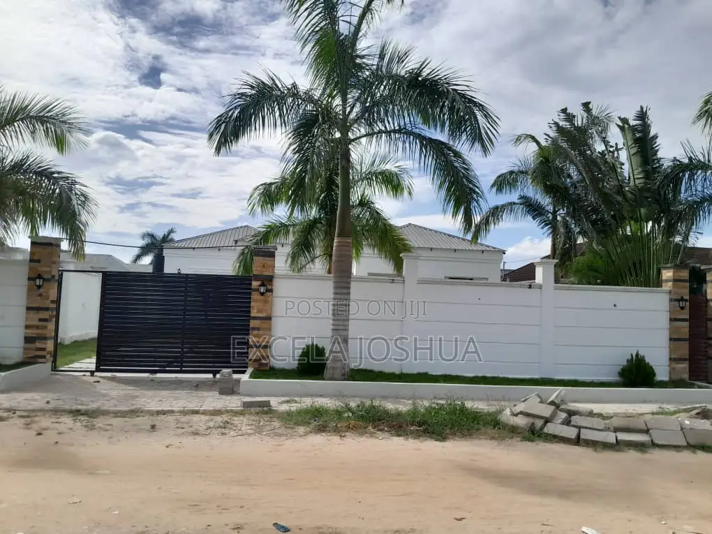 3bdrm House in Excela Joshua, Mbweni for sale