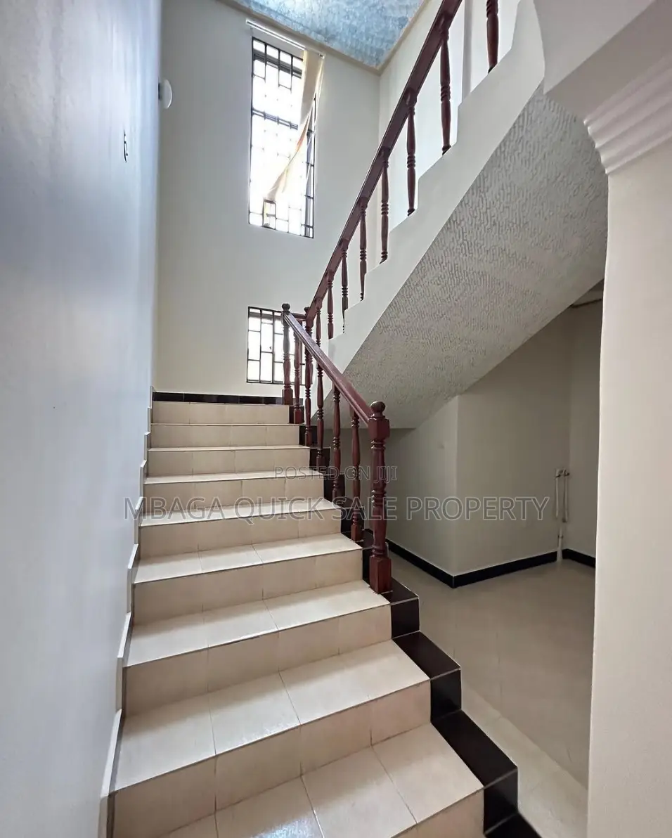 4bdrm House in Salasala, Mbezi for rent