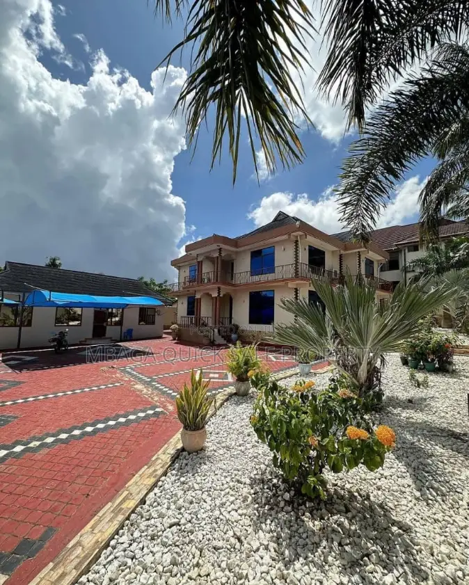 4bdrm House in Salasala, Mbezi for rent