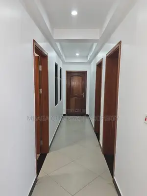 4bdrm Apartment in Mikocheni for sale