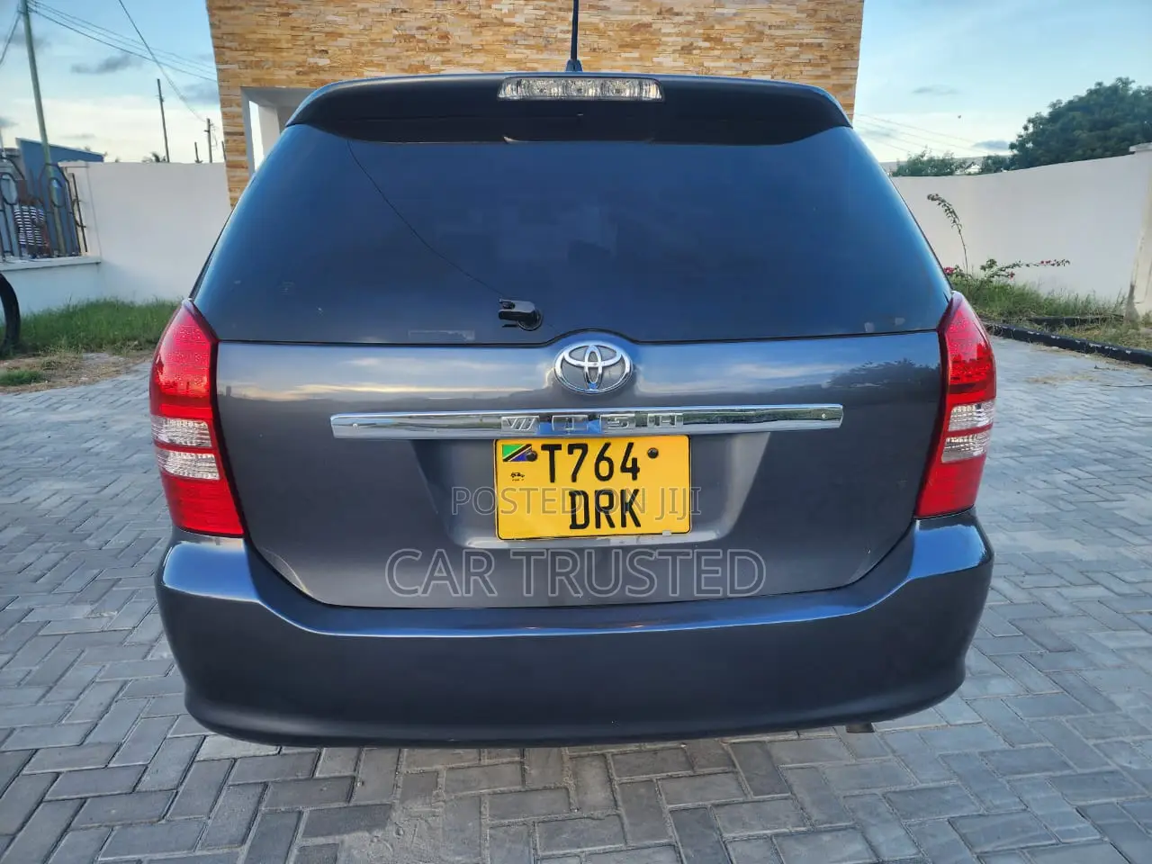 Toyota Wish 2004 Gray
