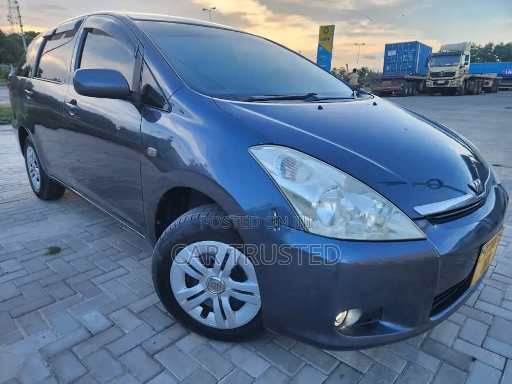 Toyota Wish 2004 Gray