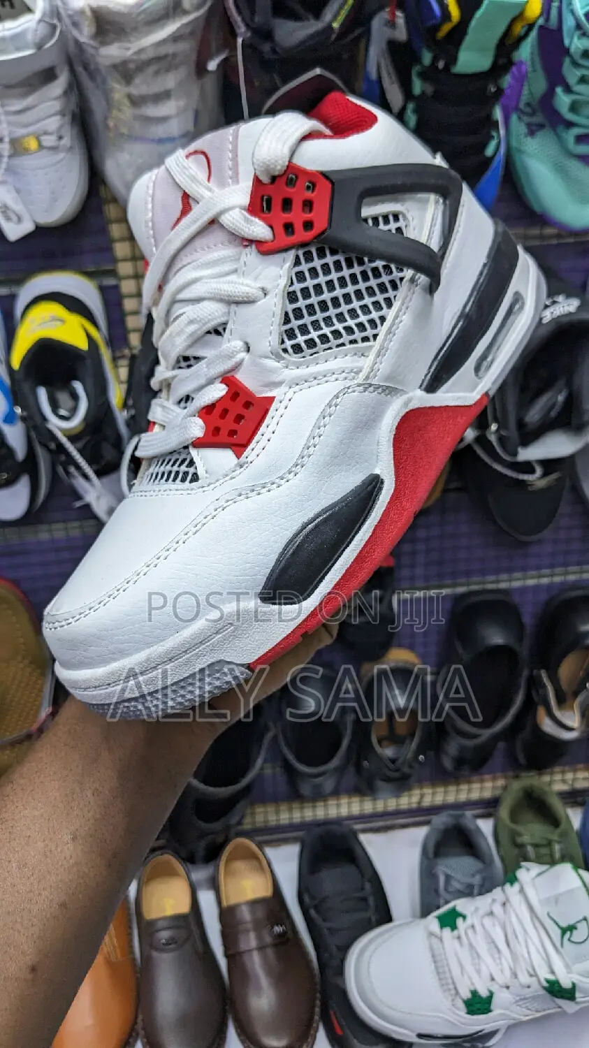 Kids Sneakers Jordan4 Red White