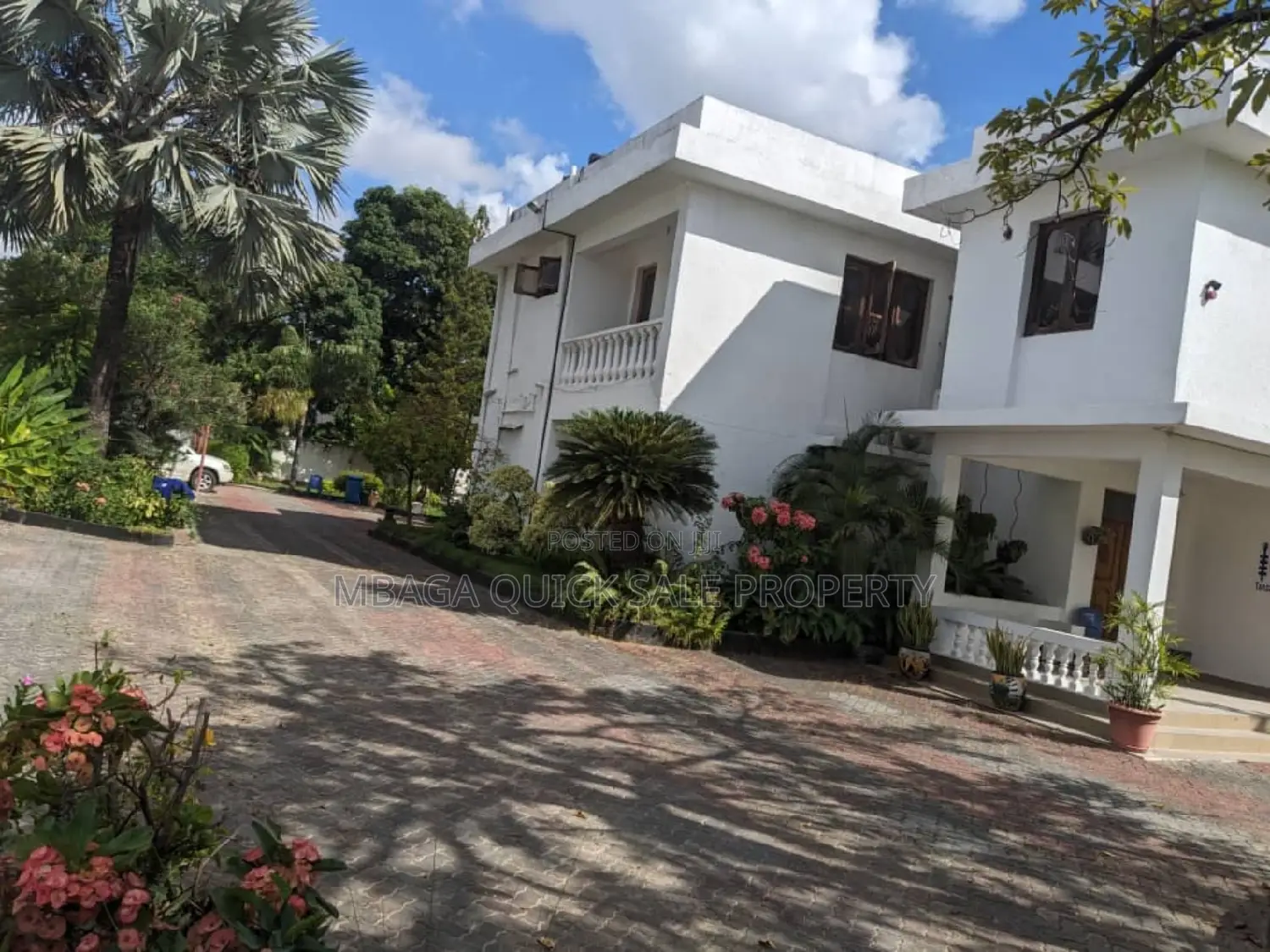 6bdrm House in Mikocheni for rent