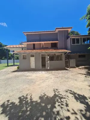 6bdrm House in Oyster Bay for rent