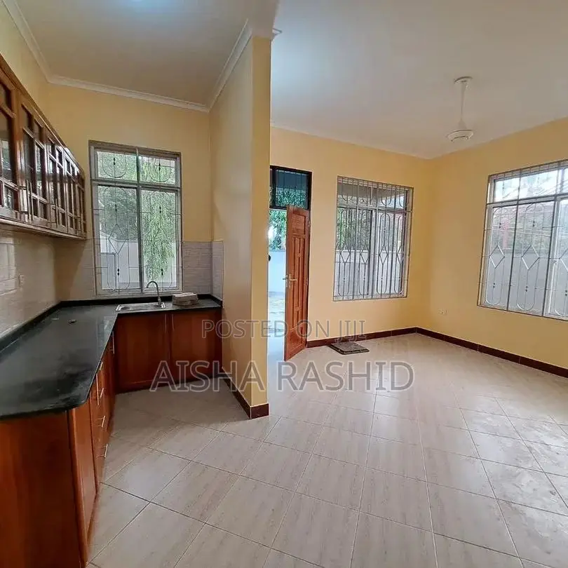 3bdrm Bedsitter in Mbezi for rent