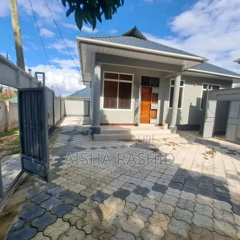 3bdrm Bedsitter in Mbezi for rent