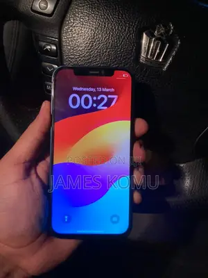 Apple iPhone 11 64 GB Red