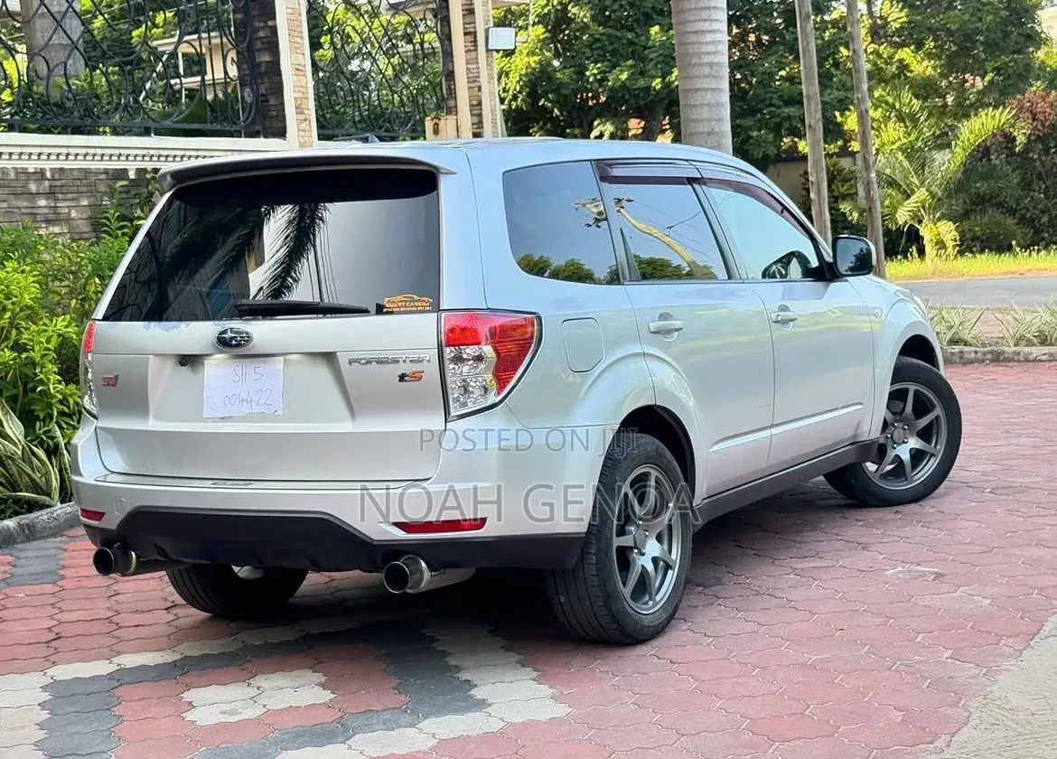 Subaru Forester 2010 White