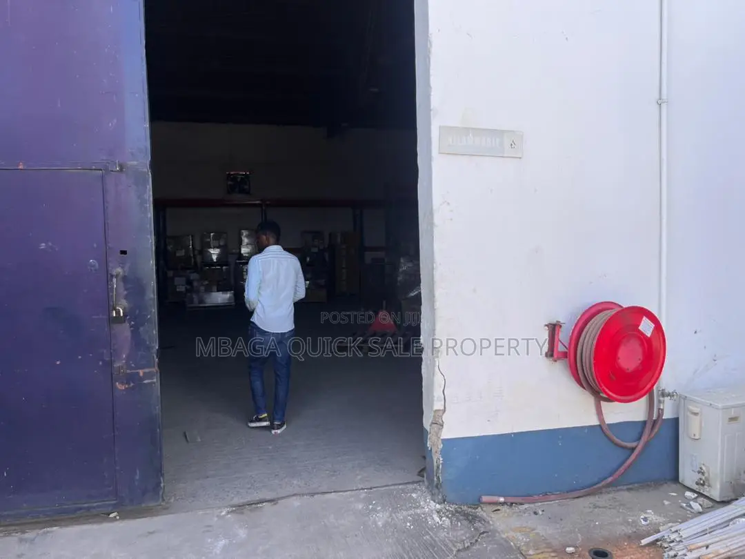 Office Space and Godown Industrial Area Property for Sala