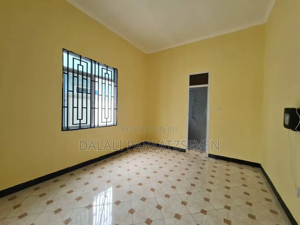 4bdrm House in Dalalipapaatzseven, Mbagala for sale