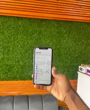 Apple iPhone 11 64 GB Black