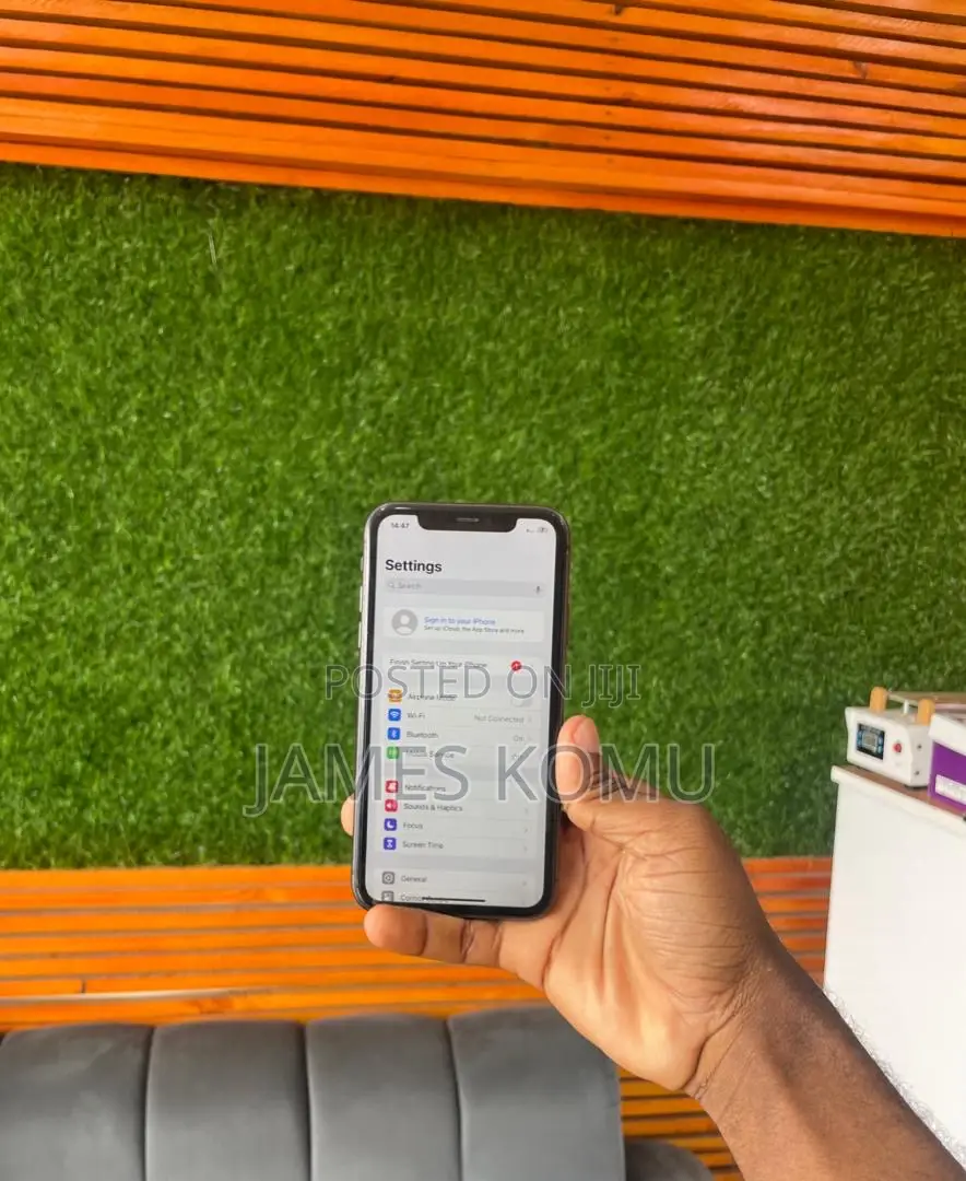 Apple iPhone 11 64 GB Black