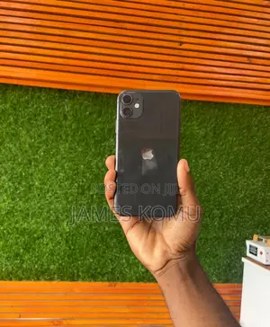 Apple iPhone 11 64 GB Black