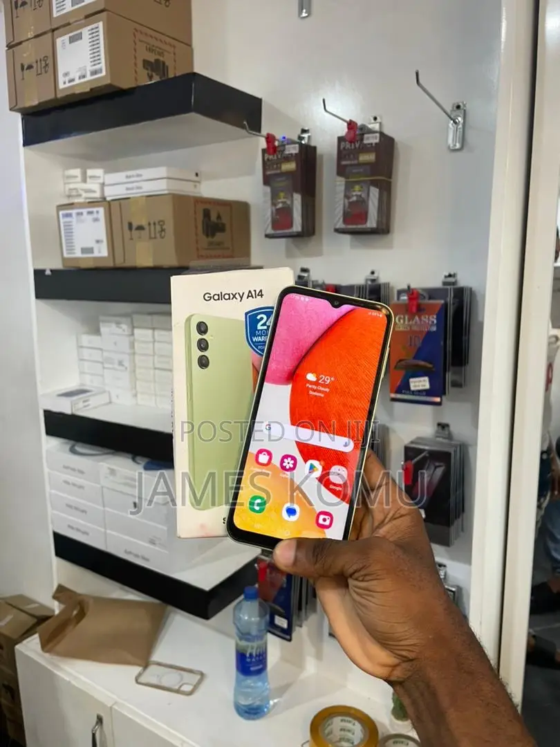 New Samsung Galaxy A14 64 GB Green