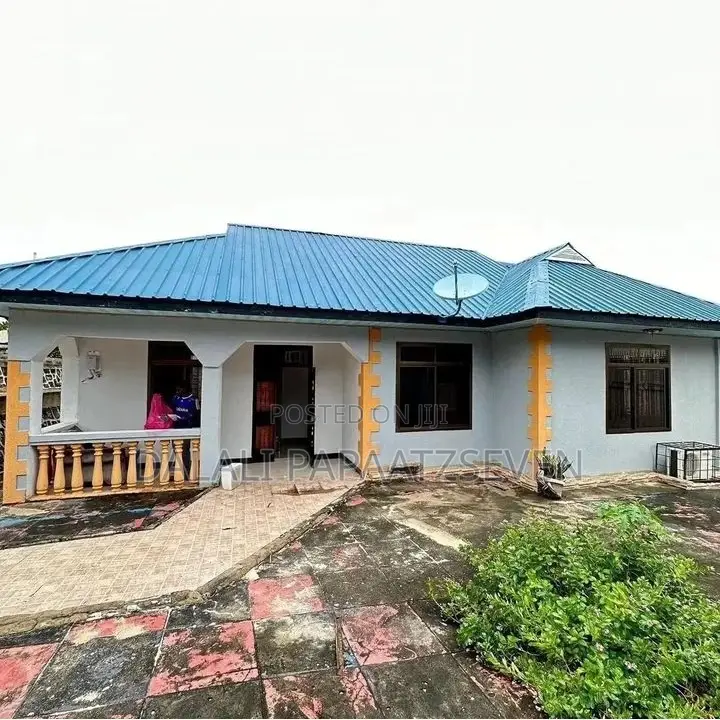 3bdrm Apartment in Dalalipapaatzseven, Mbezi Beach for rent