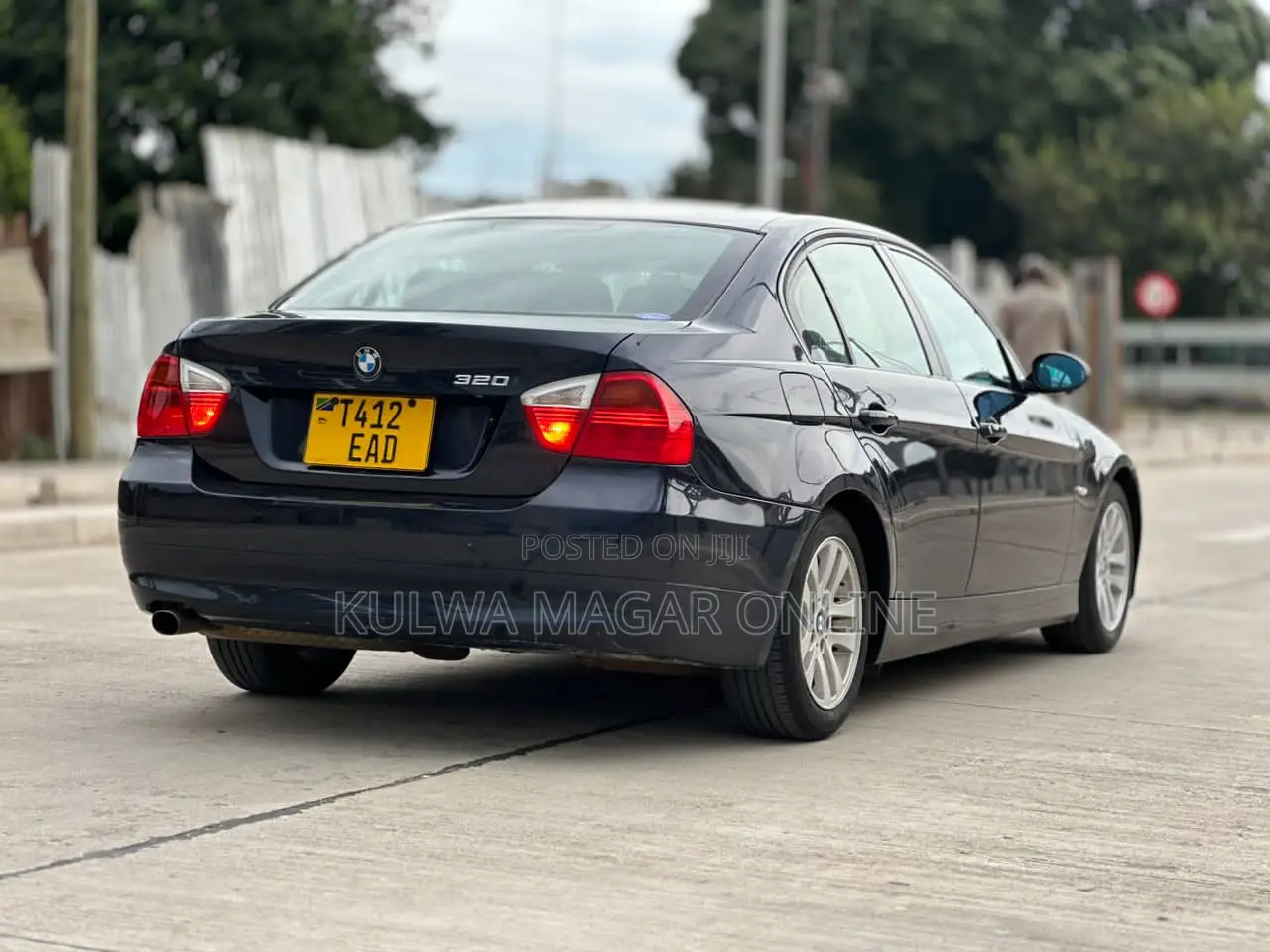 BMW 3 Series 2010 Black
