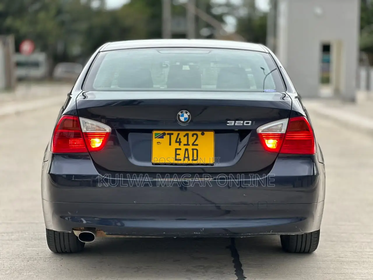 BMW 3 Series 2010 Black