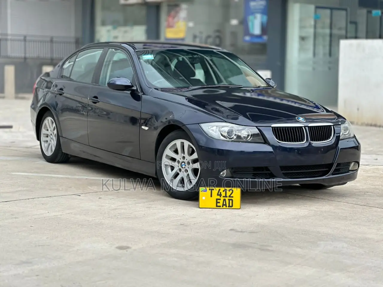 BMW 3 Series 2010 Black