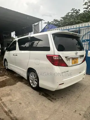 Toyota Alphard 2009 White