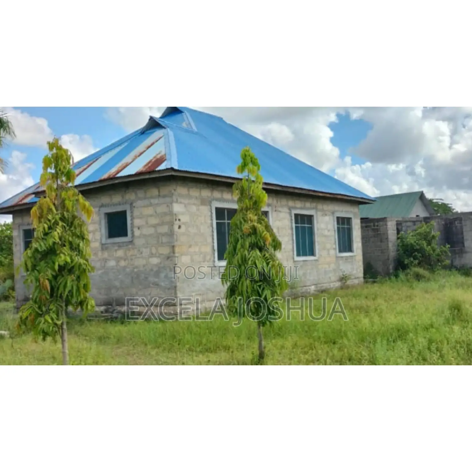 3bdrm House in Excela Joshua, Msongola for sale