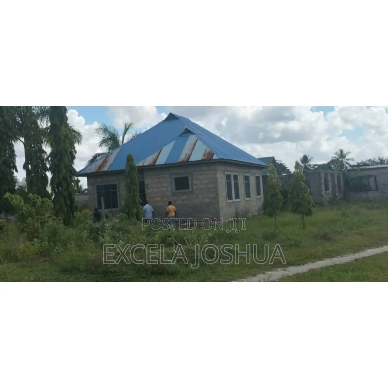 3bdrm House in Excela Joshua, Msongola for sale