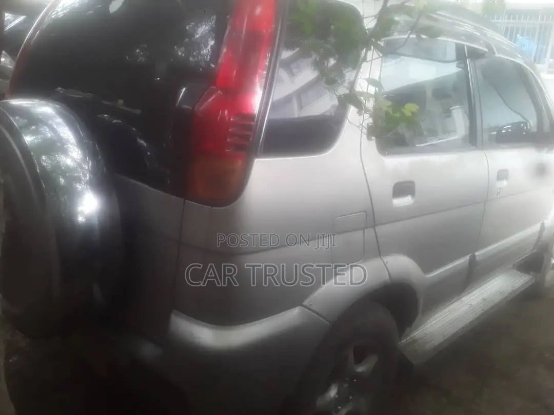 Toyota Cami 2004 Silver