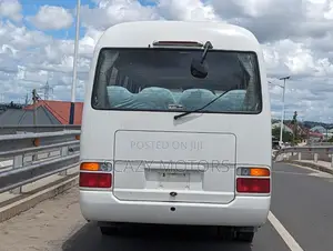 Toyota Coaster 2001 White
