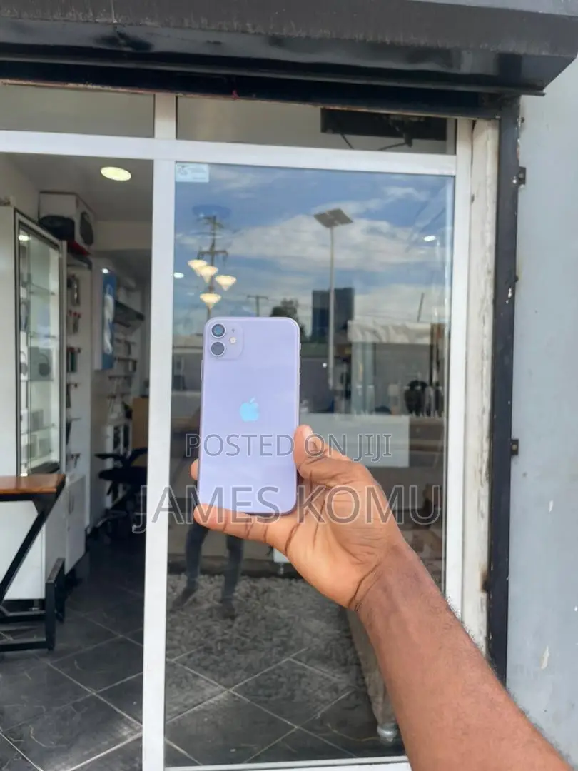 Apple iPhone 11 64 GB Purple