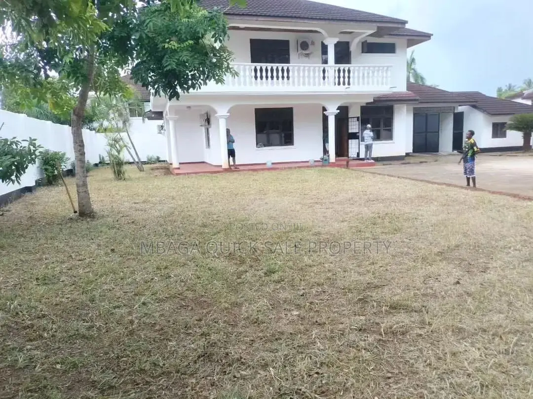 4bdrm House in Avocado, Mikocheni for rent