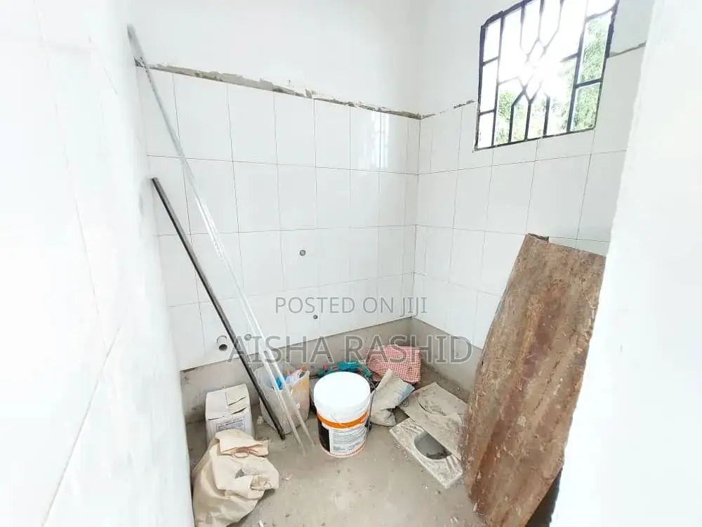 1bdrm Apartment in Kimara for rent