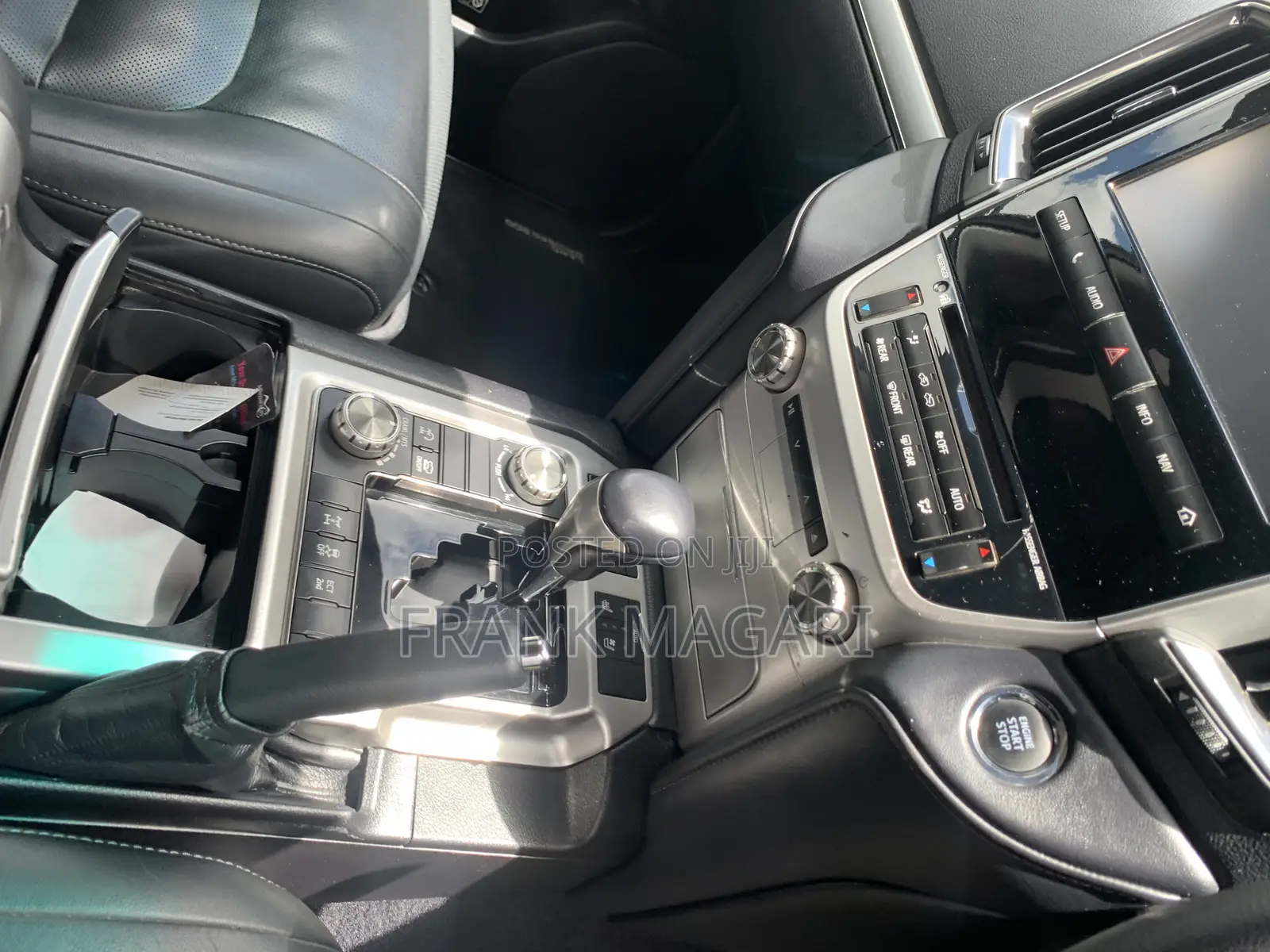 Toyota Land Cruiser 4.5 V8 VXR 2017 White