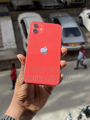 Apple iPhone 12 64 GB Red