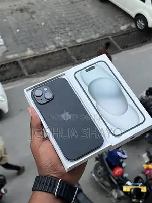 New Apple iPhone 15 128 GB Blue