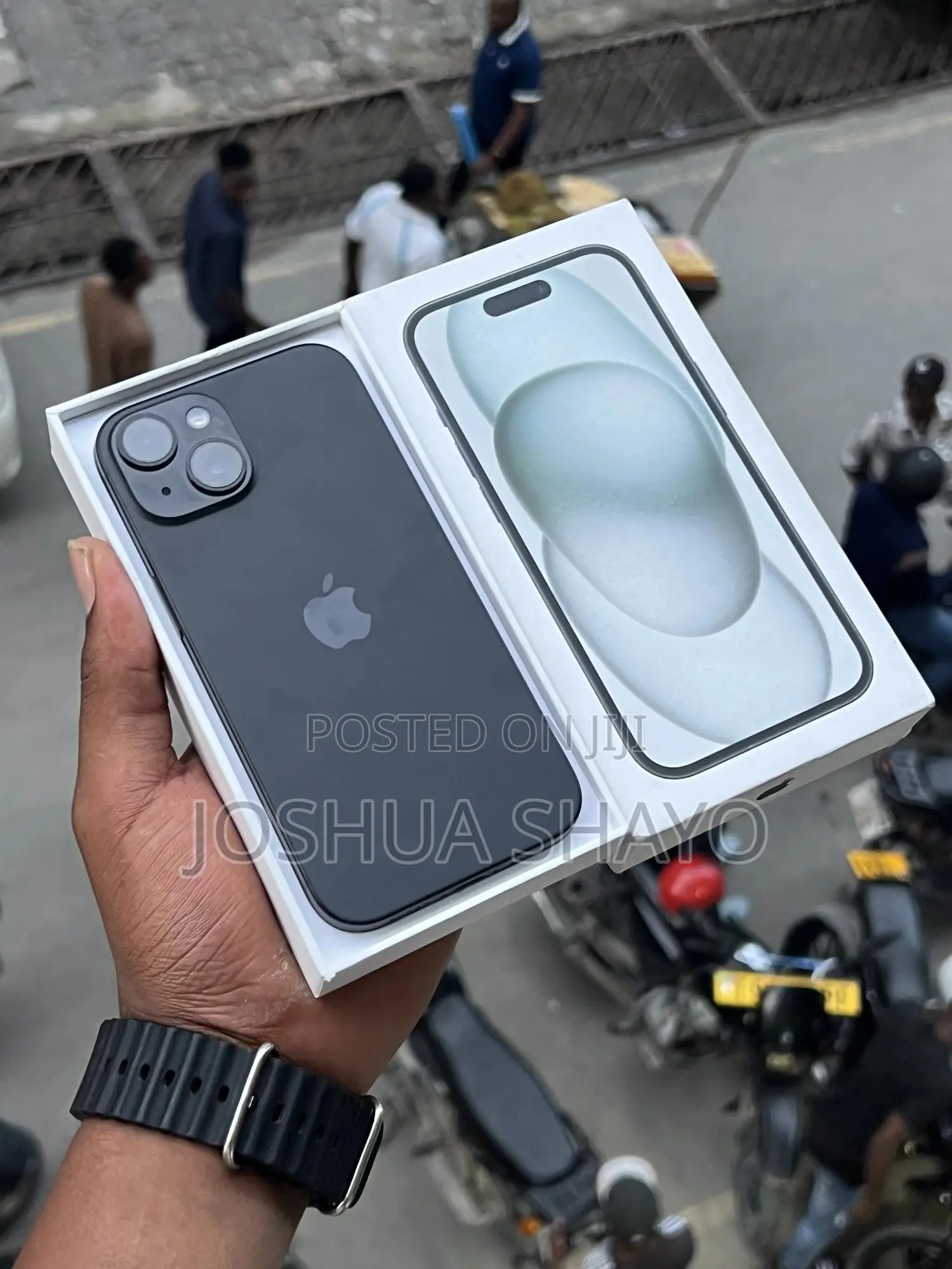 New Apple iPhone 15 128 GB Blue