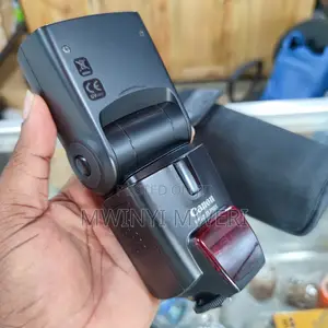 Canon Speedlite 580ex E-TTL Ii Flashlight