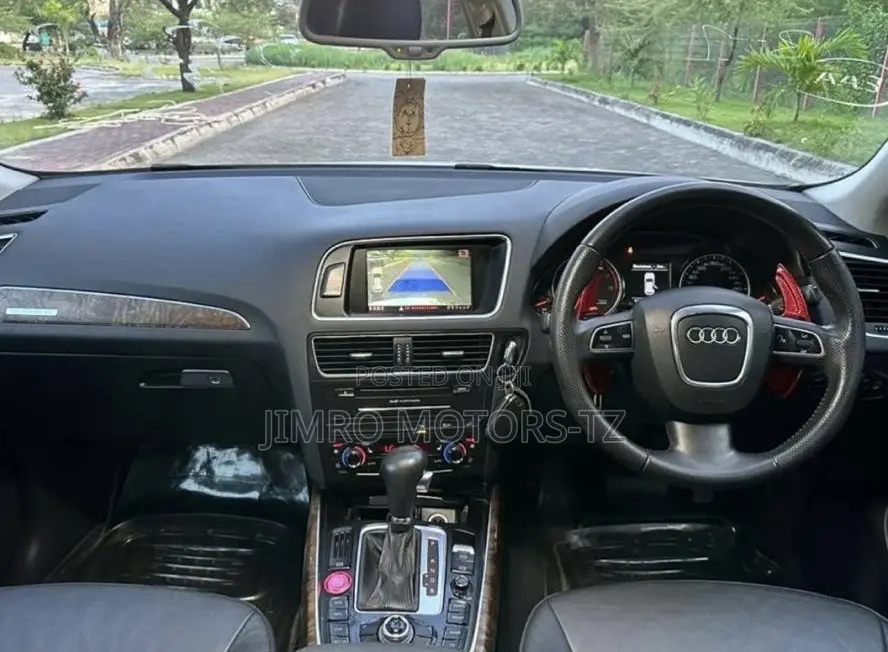 Audi Q5 2010 White