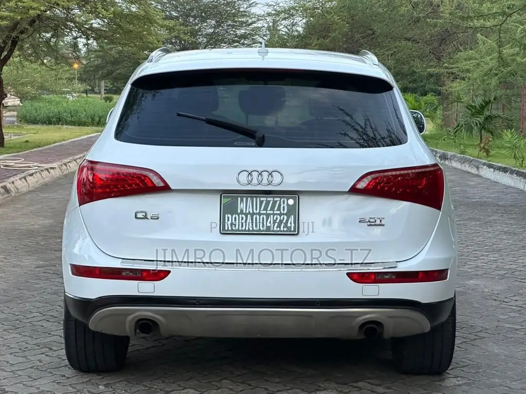 Audi Q5 2010 White