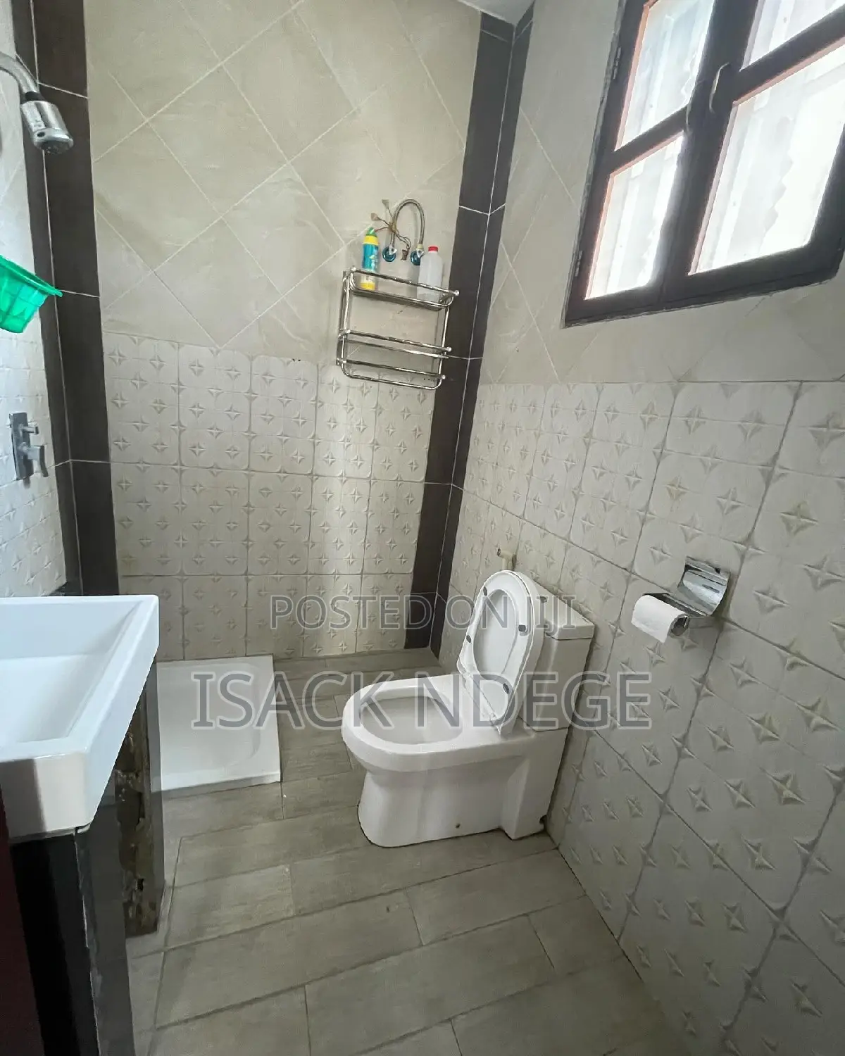 Furnished 5bdrm House in Bahari Beach, Kinondoni for rent